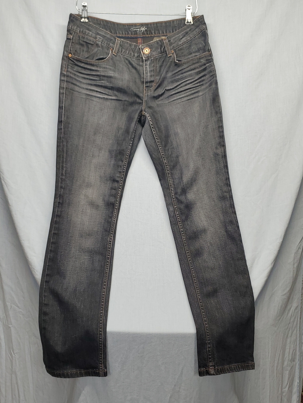 Tommy Hilfiger Women's Washed Black Straight Leg Jeans #209
